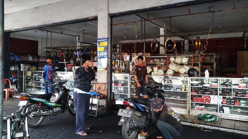 Mudi Motor UD: Solusi Otomotif Cilacap yang Tak Pernah Mengecewakan